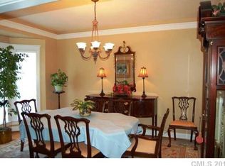 5803 Mantario Dr, Charlotte, NC 28269