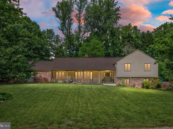 1331 Argyll Dr, Arnold, MD 21012