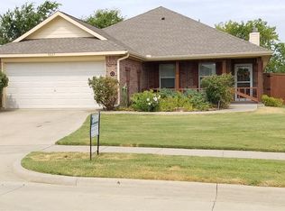 3027 Lake Ridge Dr, Sanger, TX 76266