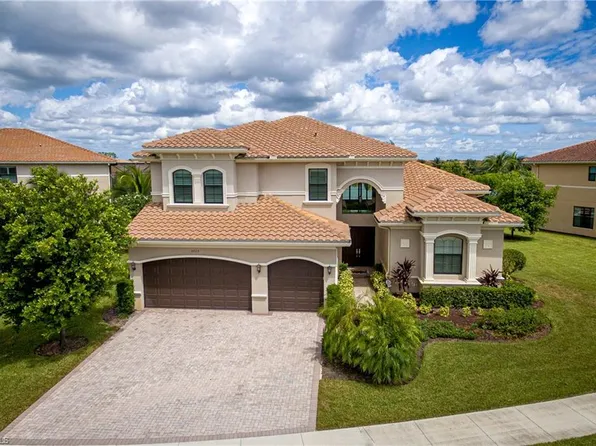 3025 Cinnamon Bay Cir, Naples, FL 34119