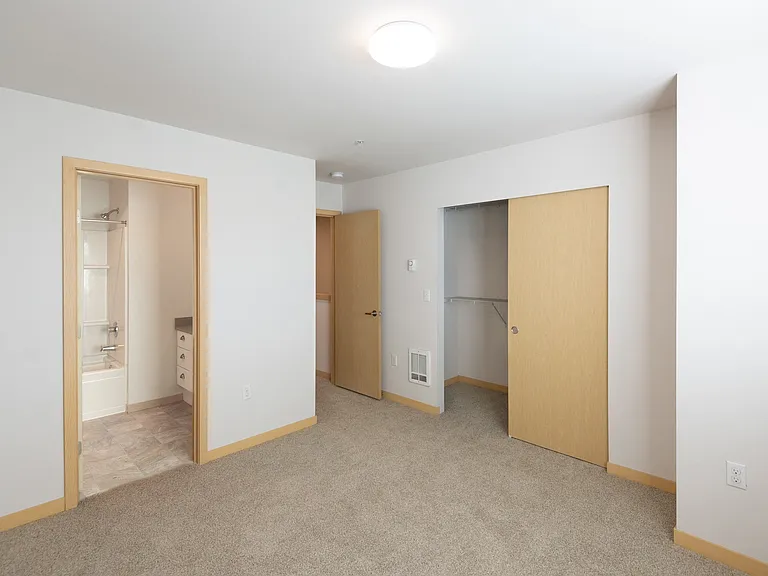 Aster Townhomes — Photo 32