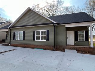 102 Oak Ln #A, Liberty, SC 29657