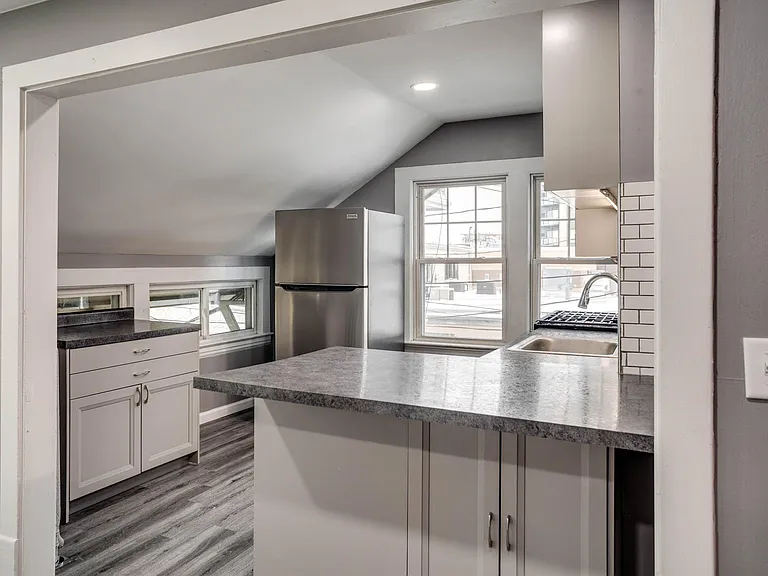 3007 Irving Ave S #3 — Photo 4