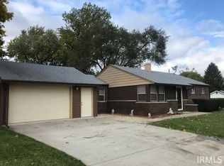 209 S Race St, New Carlisle, IN 46552