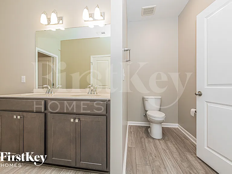 1508 Underbrush Dr — Photo 10