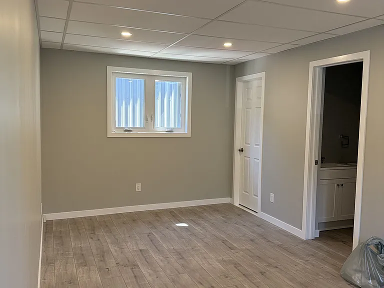 101 Bobcaygeon Rd #4 — Photo 9