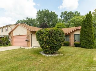 1946 Andover Dr, Ypsilanti, MI