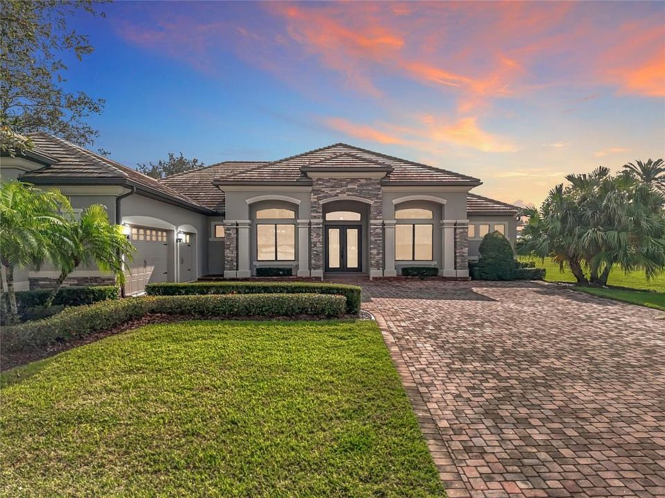 1st image of 32801 BERWICK GLEN COURT