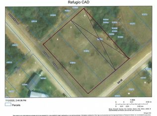 1505 1st St, Bayside, TX 78340