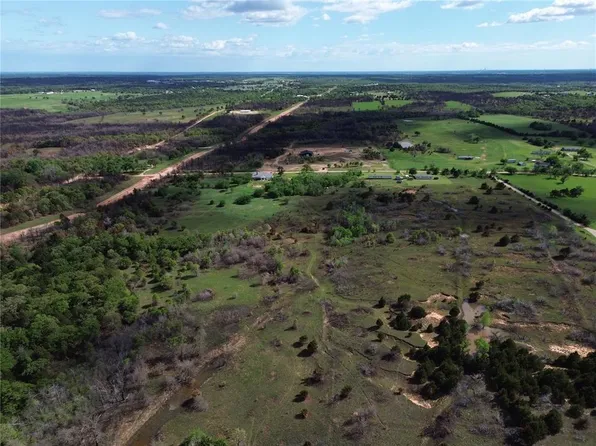 4050 E Camp Dr, Guthrie, OK 73044