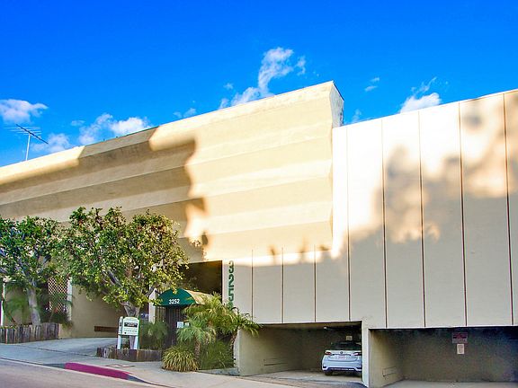 2nd image of 3252 Overland Ave APT 19
