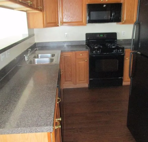12005 Kemps Landing Cir — Photo 14