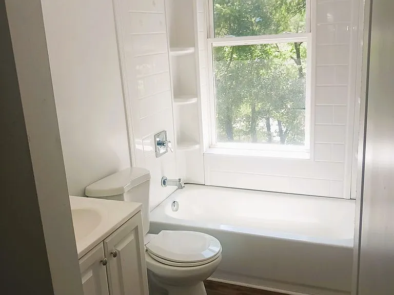 1571 Tremont St #B — Photo 12