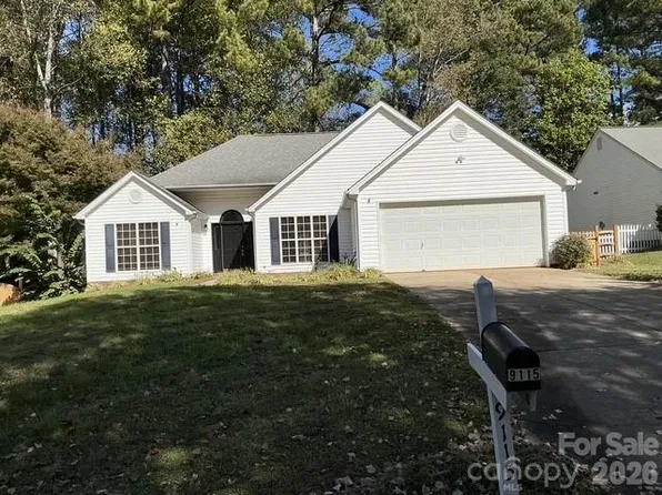 9115 Pine Springs Ct, Huntersville, NC 28078