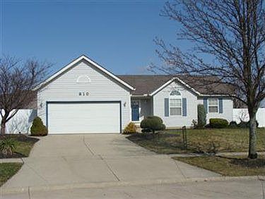 1st image of 210 Bayberry Dr