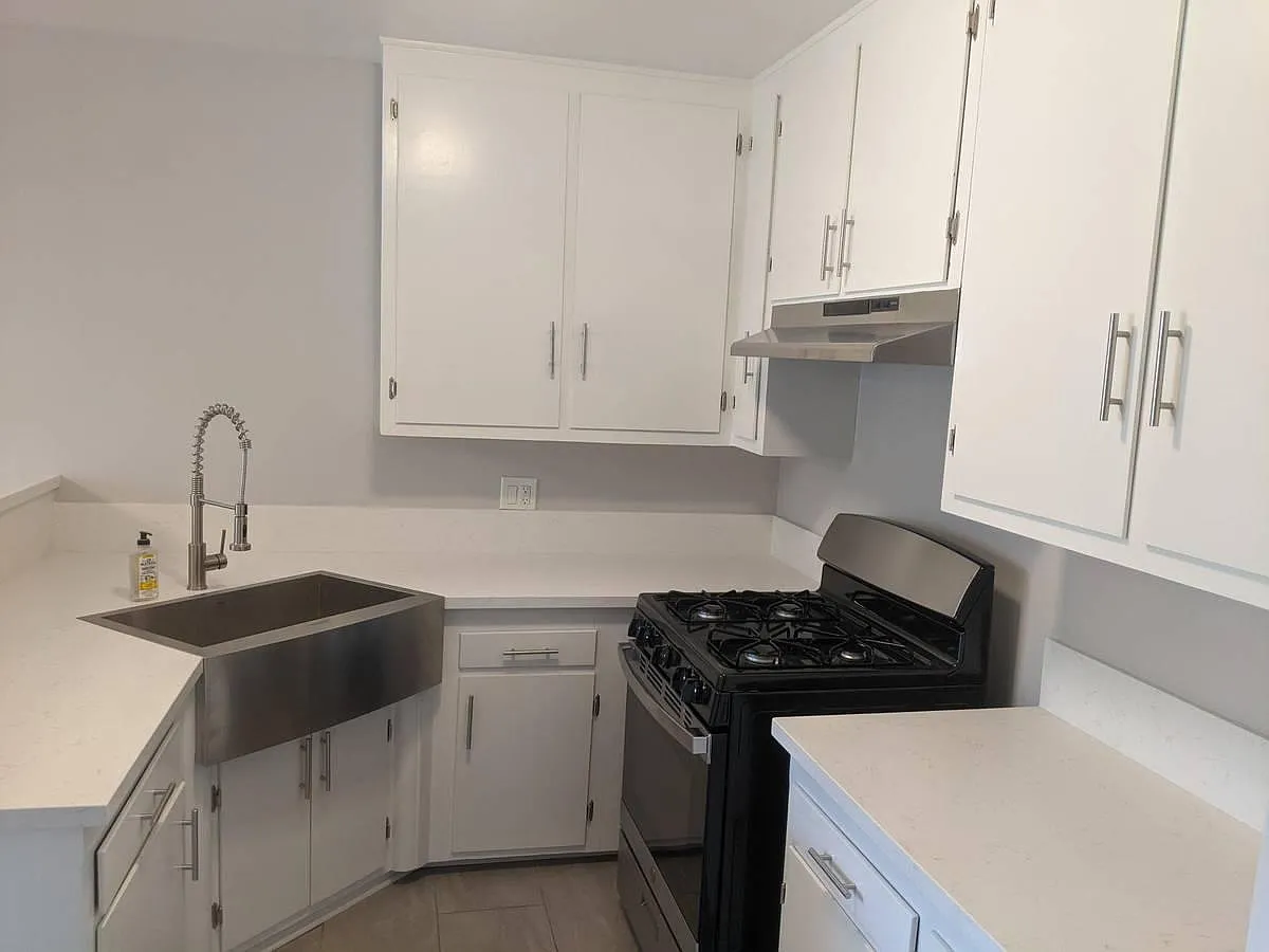 1 bed, $2,250 — Photo 2
