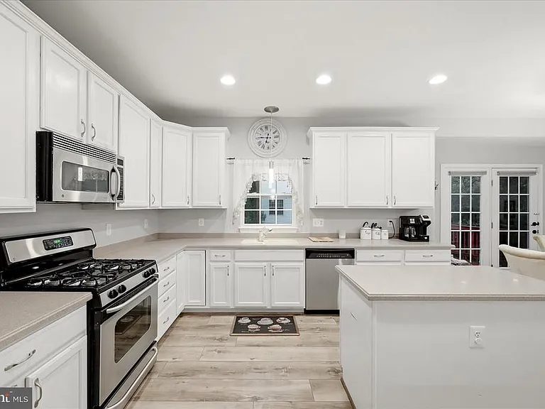 10545 Turning Grass Way — Photo 19