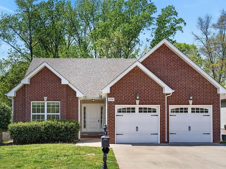 2602 Alex Overlook Way — Photo 1