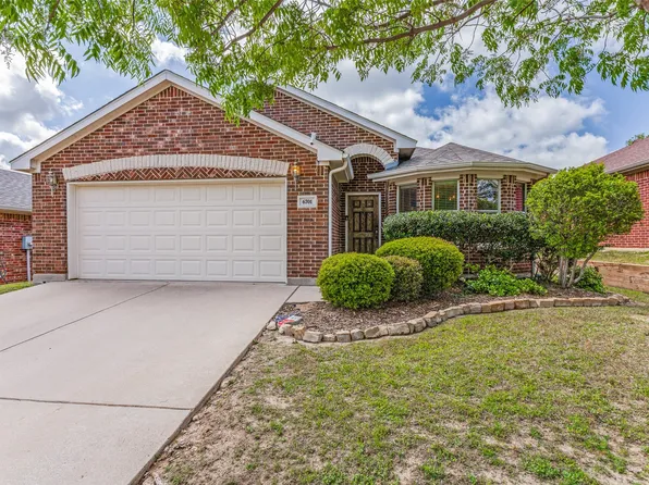 6701 Sierra Madre Dr, Fort Worth, TX 76179