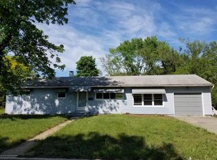 100 Edgemont Ter, South Toms River, NJ 08757
