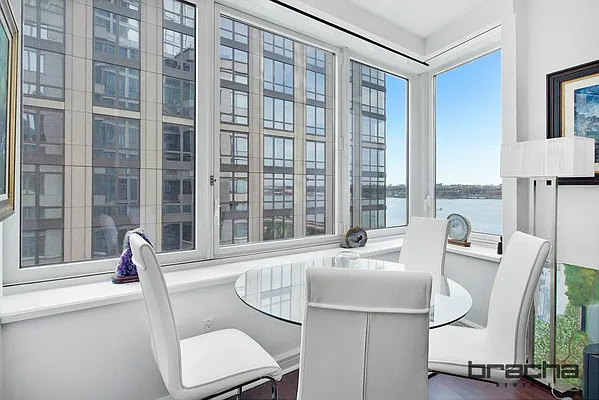 Sold by Keller Williams NYC | media 2