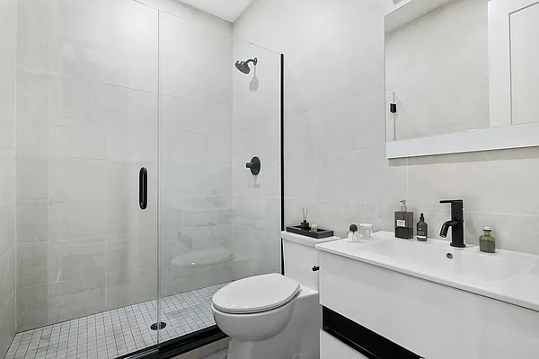 Rented by MNS | media 19