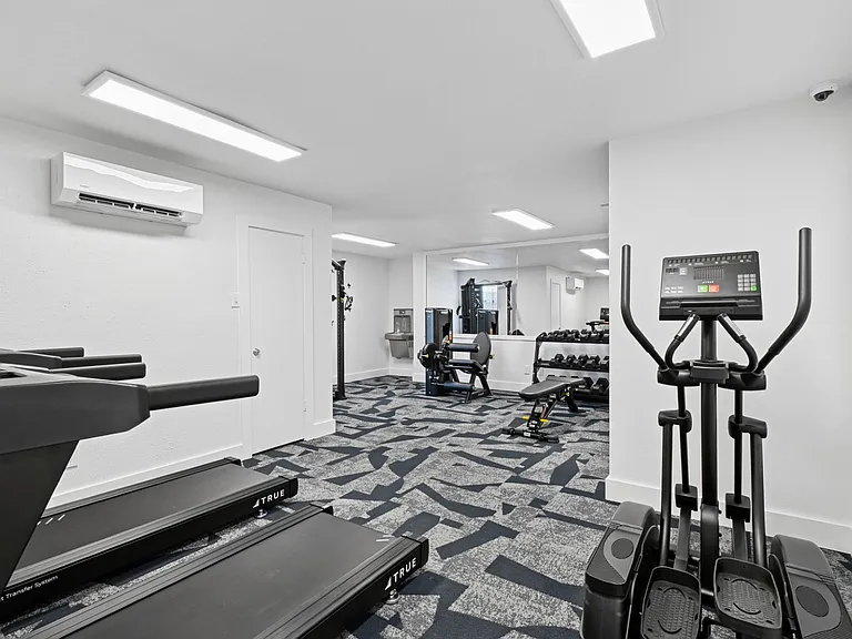 Estelle Creek North — Photo 38