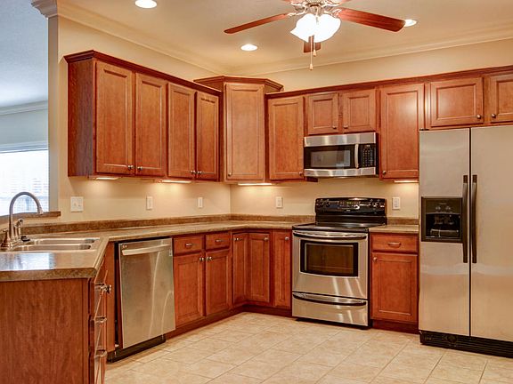 5th image of 1647 Wisteria View Way