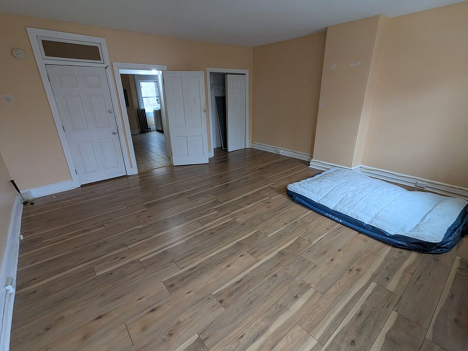 1st image of 3518 Sunnyside Ave #2