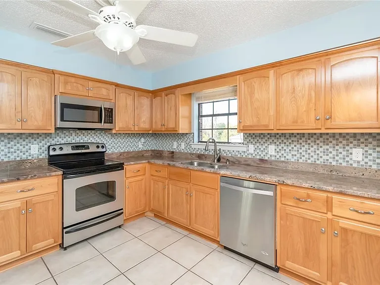 1000 Choctaw Bluff Rd — Photo 6