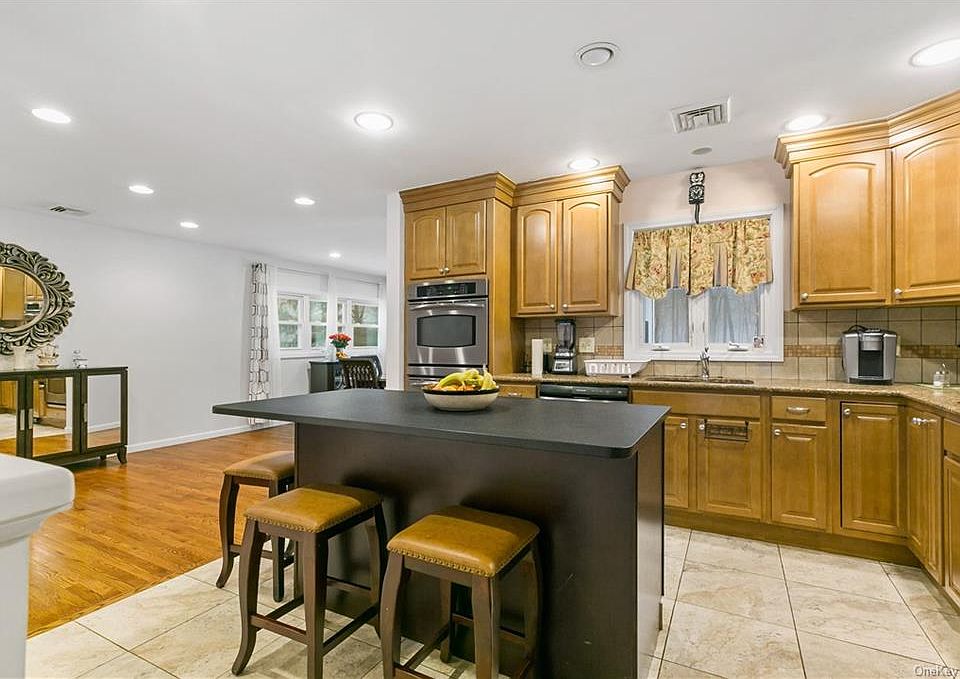 1834 Highbrook St, Yorktown Heights, NY 10598 MLS H6165540 Zillow