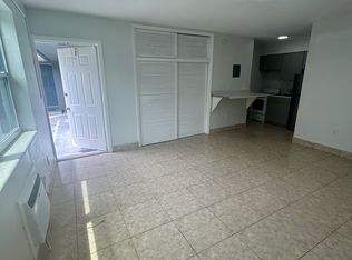 7511 Venetian St #6, Hollywood, FL 33023