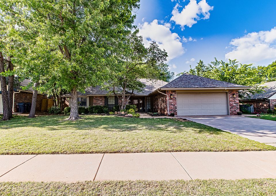 1st image of 3213 Crown Feathers Dr