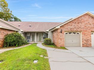1828 Sod Dr, Fort Walton Beach, FL 32547