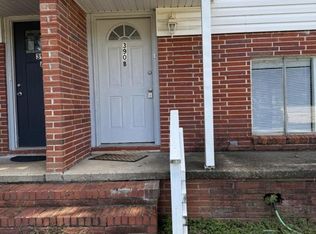 390 S Daleville Ave #B, Daleville, AL 36322