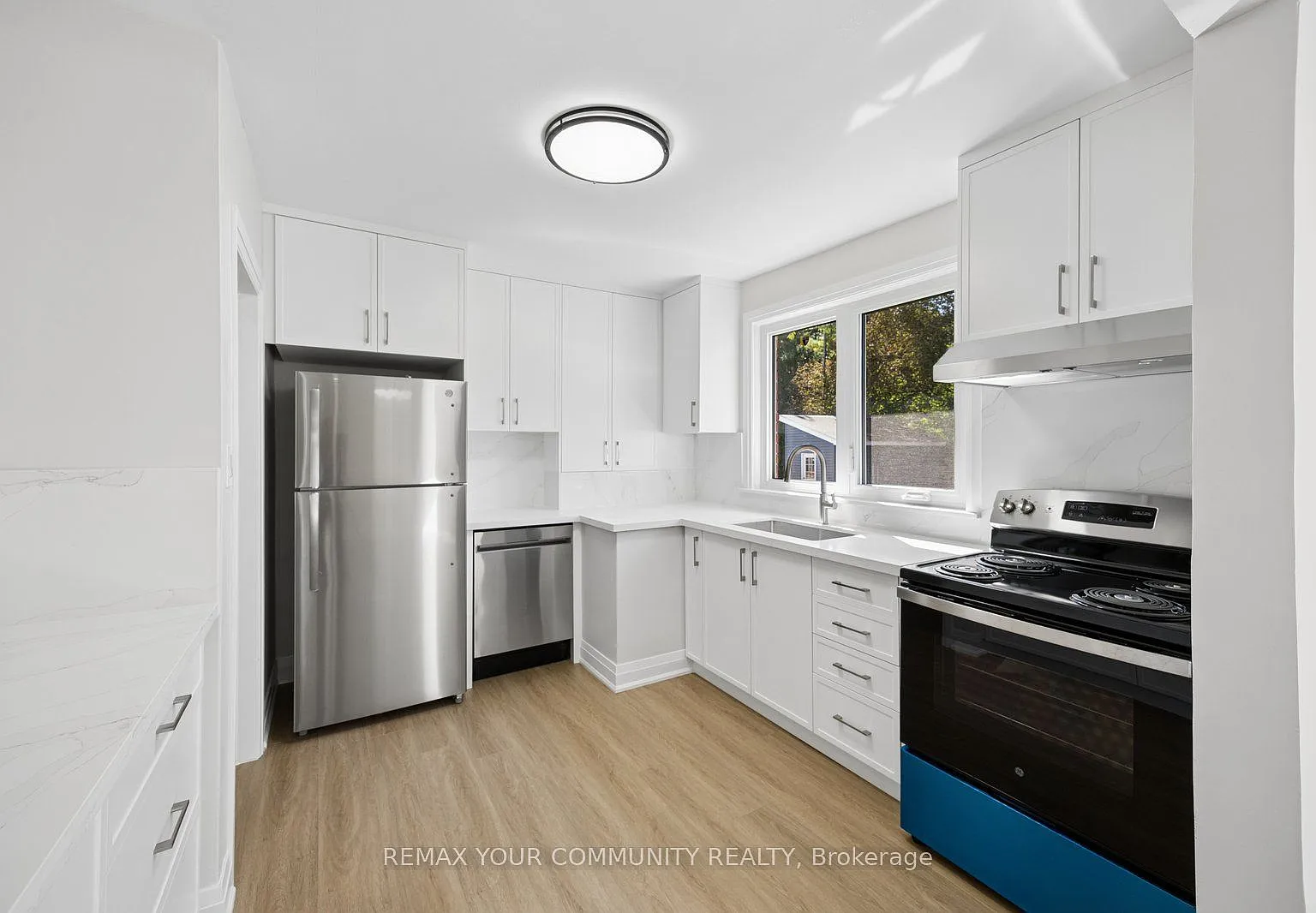 3 bed, $4,100 — Photo 4