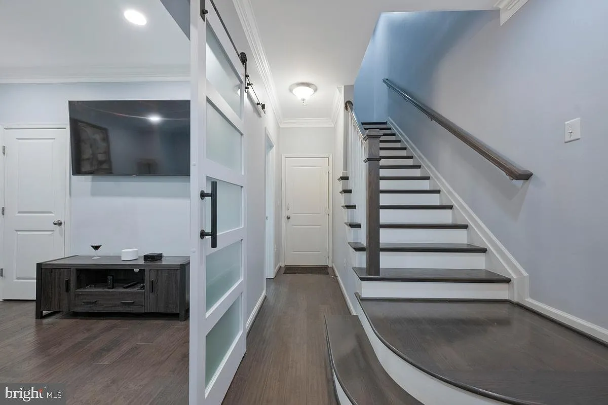 Potomac Overlook Condo — Photo 2