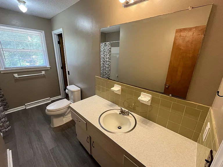370 Farmbrooke Ln — Photo 19