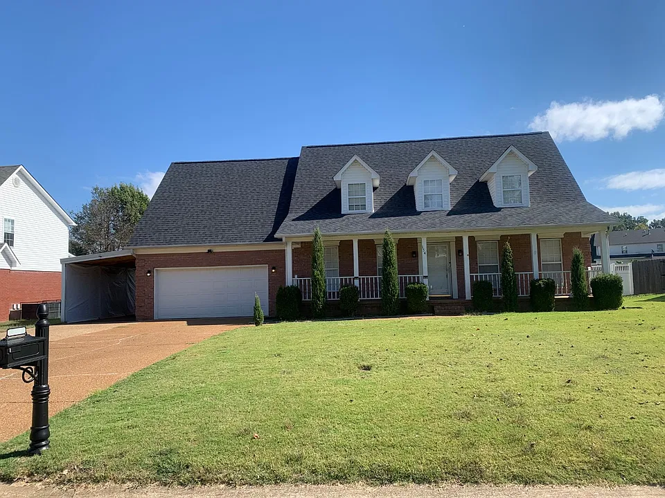 154 Jadewood Dr