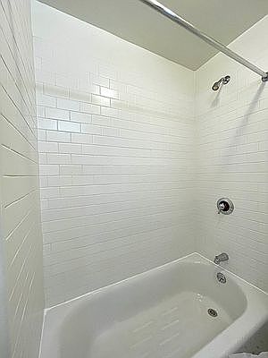 5th image of 404 E 65th St APT 5D
