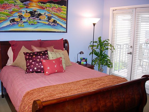 3rd image of 1260 Cleveland Ave #314