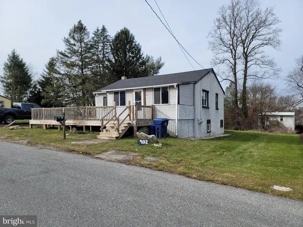 902 High St, Coatesville, PA 19320