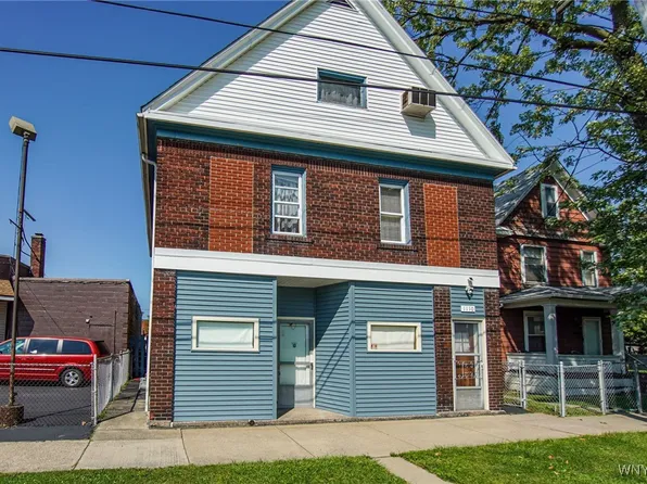 1110 Willow Ave, Niagara Falls, NY 14305