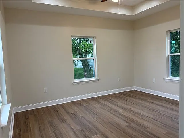 2407 Florence St — Photo 13