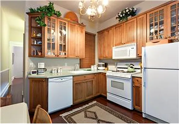 Sold by Heddings Property | media 31