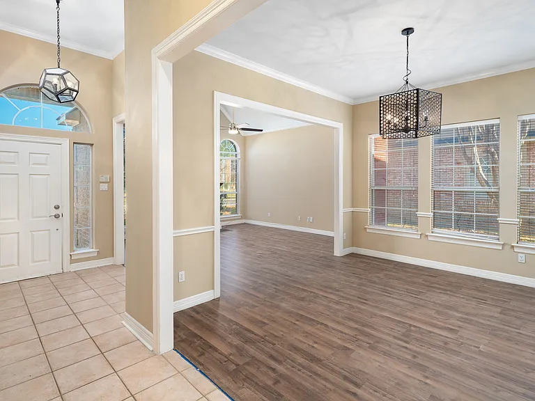 2700 Trophy Dr — Photo 18