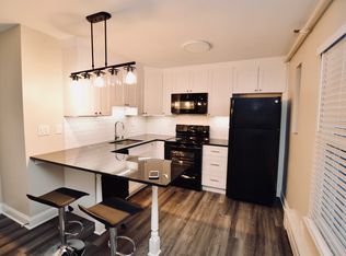 800 Ogden Ave #3, Downers Grove, IL 60515