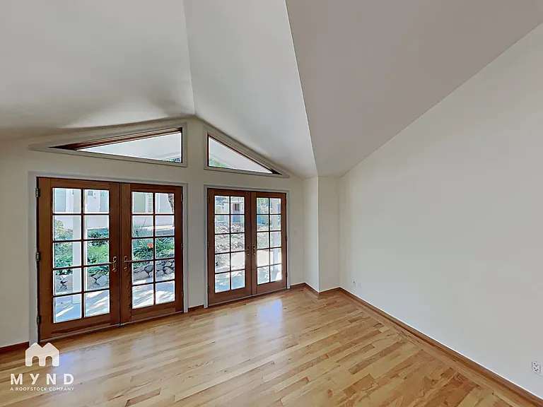 10924 Barranca Dr — Photo 15