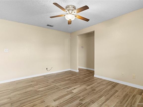 4th image of 2100 Grambling Ave