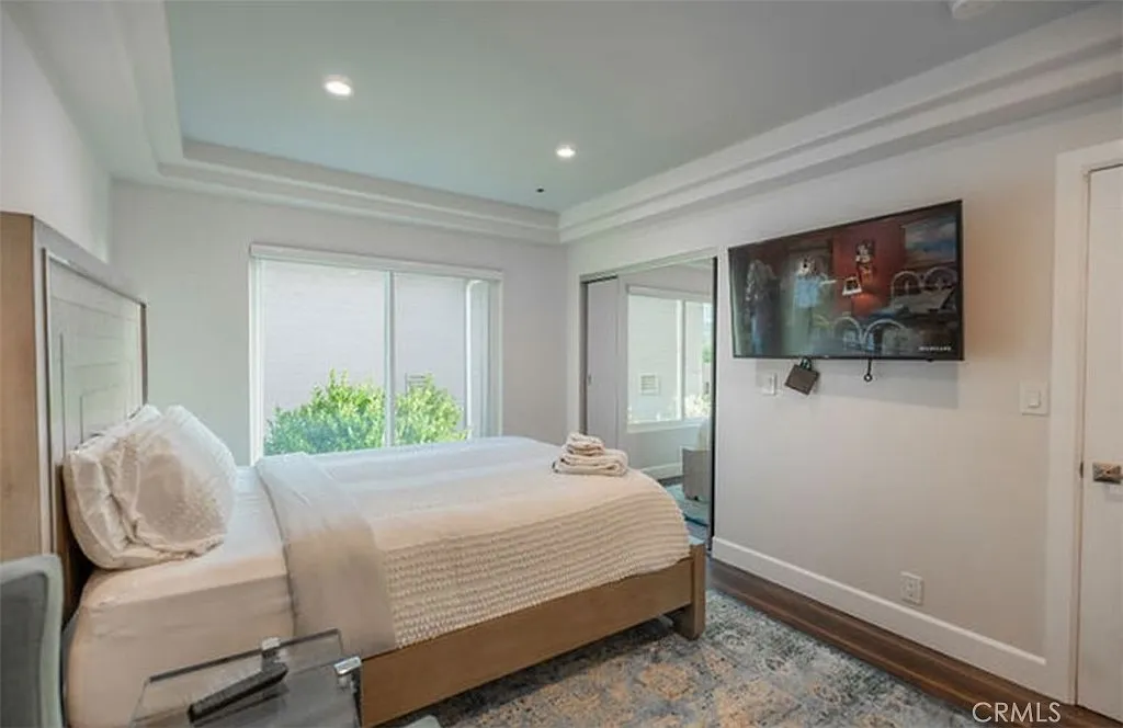 3 bed, 2504 sqft, $10,000 — Photo 4